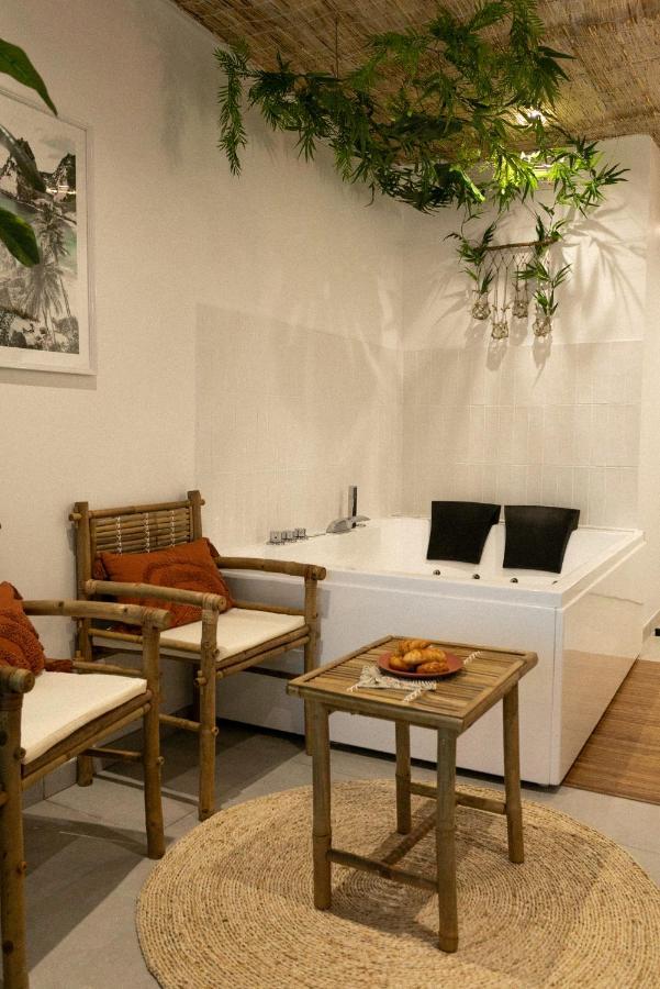 Bali Serenity Balneo Et Lit Rond Lagnieu Экстерьер фото